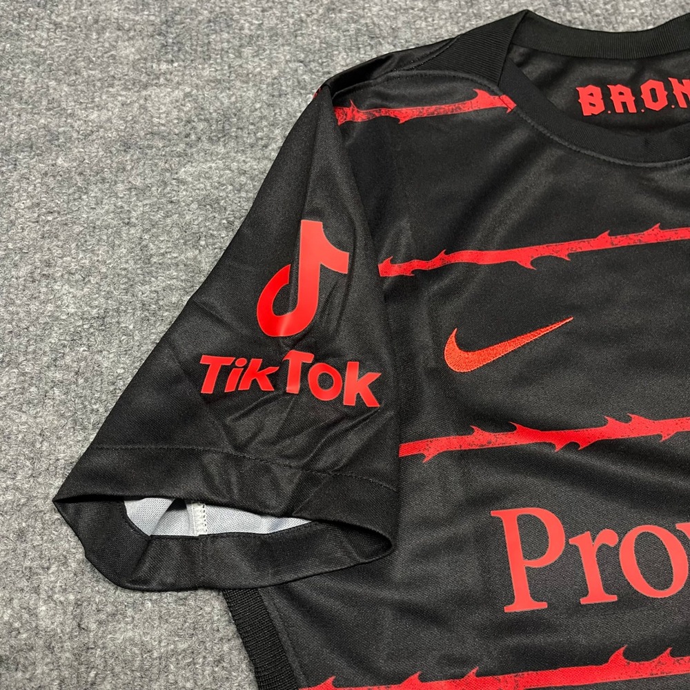 Portland Thorns Jersey Womens Black Red Medium Nike Home Kit NWLS Soccer Tik-Tok - Picture 5 of 15